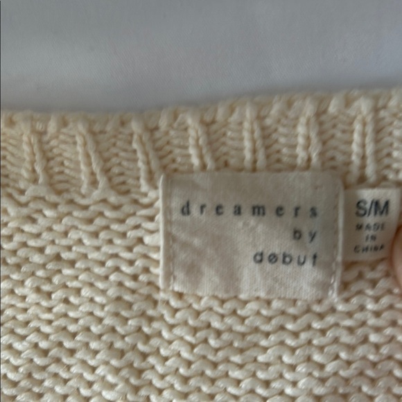 Cream and Pink Blouse with Textured Knit Design - Picture 6 of 8